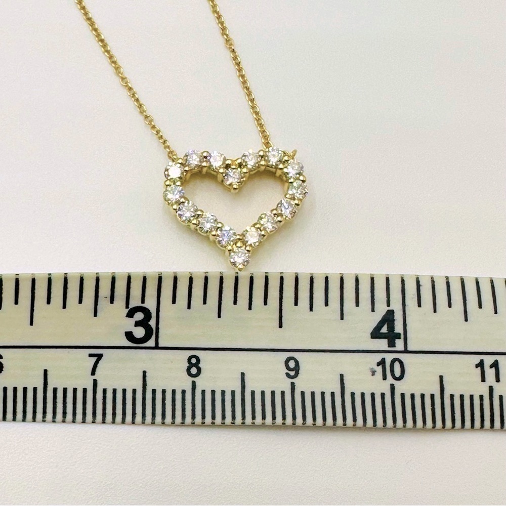 $6,100 Tiffany & Co. 0.62 CTW Diamond Heart Necklace 24” in Yellow Gold - Picture 10 of 12